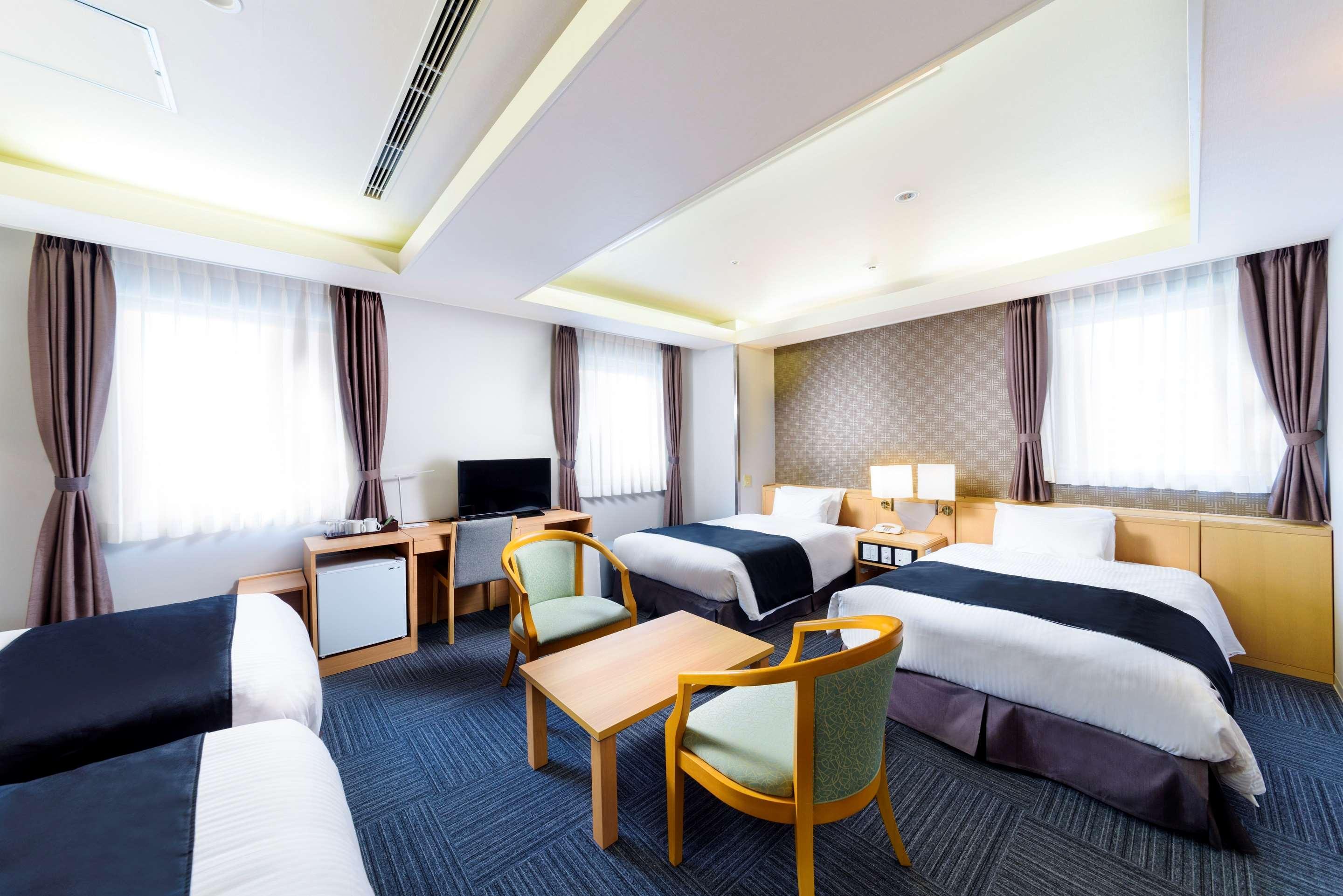 Hotel Surestay By Western Shin-osaka Ōsaka