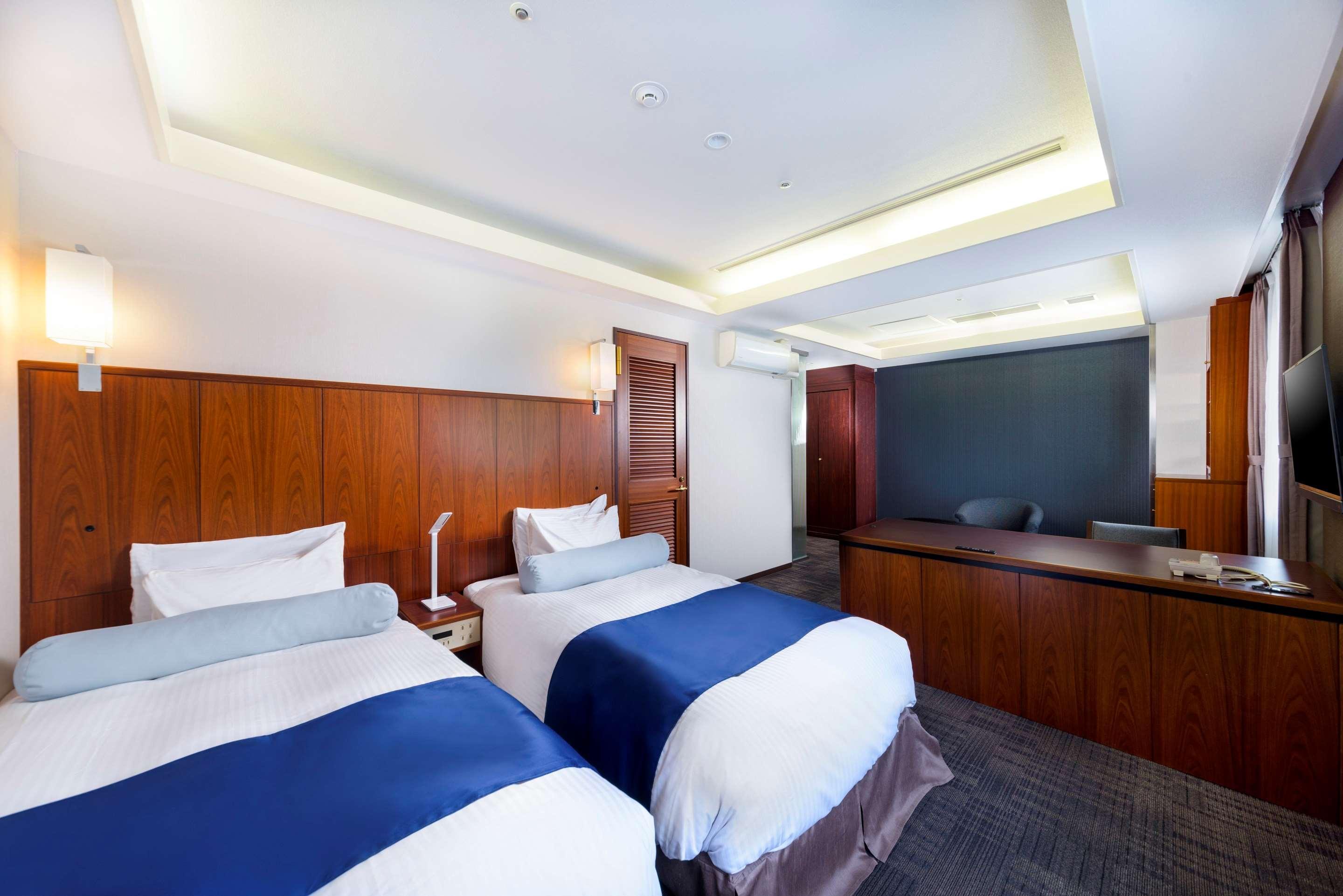 Surestay By Western Shin-osaka Hotel Ōsaka